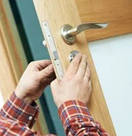 Cockeysville Locksmith Service Cockeysville, MD 410-246-9439 - 7-Lock-Changing